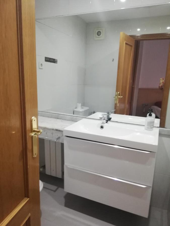 Apart Figueres Apartamento Figueras Exterior foto