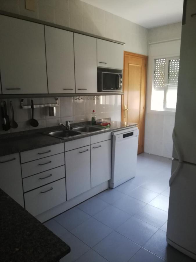 Apart Figueres Apartamento Figueras Exterior foto